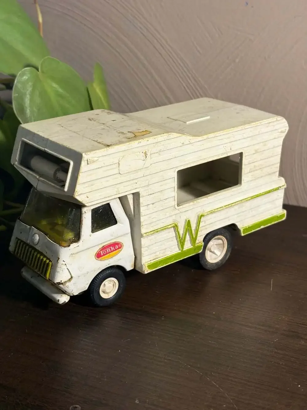 Vintage 1970s Tonka Winnebago Motorhome Pressed Steel Toy